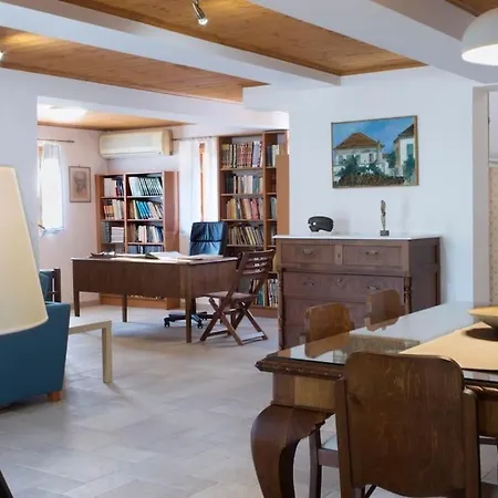 Σπίτι διακοπών Traditional *