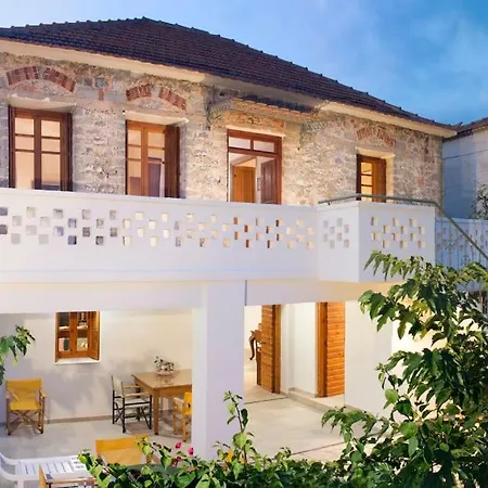 Traditional Ariokhorion