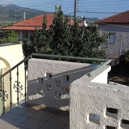 Traditional Ariokhorion