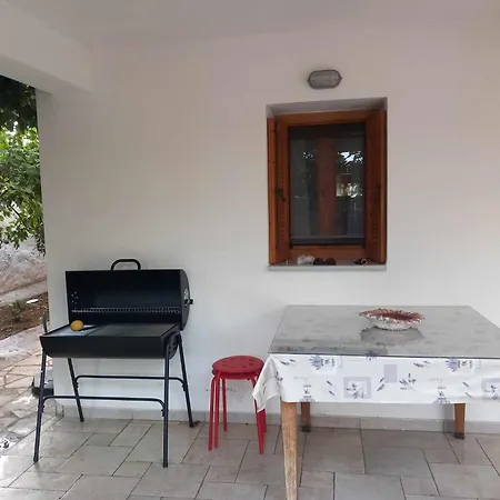 Traditional * Ariokhorion