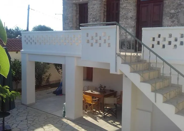 Traditional Ariokhorion