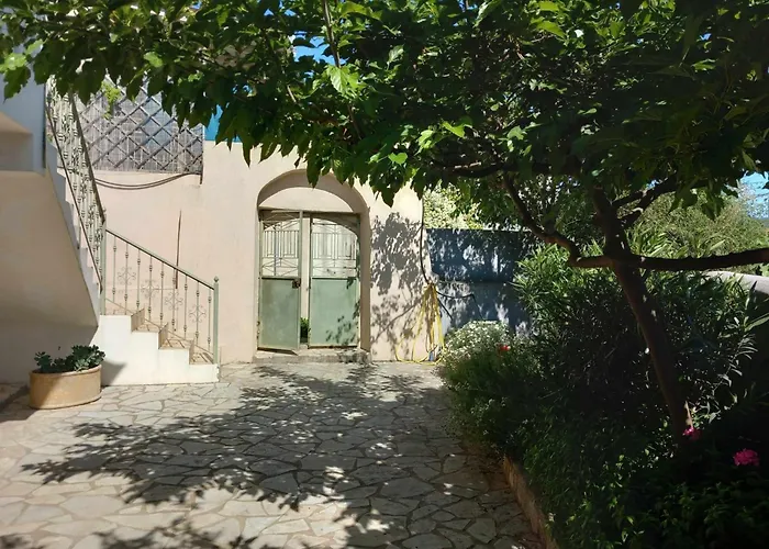 Traditional Casa vacanze Ariokhorion